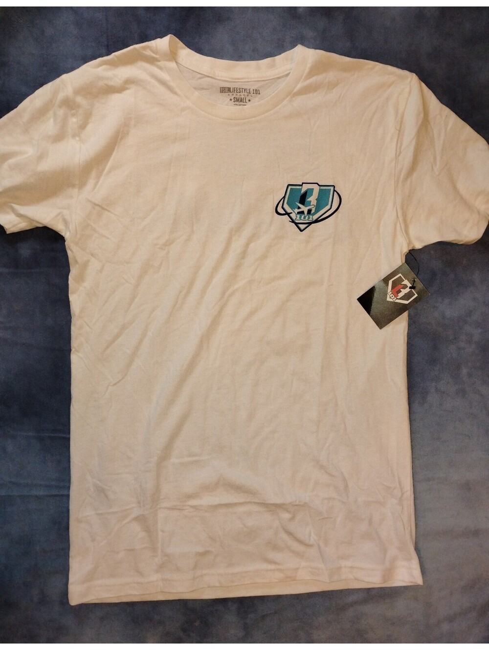 New with tags Baseball lifestyle 101 mens small tshirt
